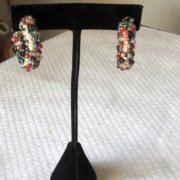 Beaded Multi colored semi circle post earrings. Pretty and handmade - Picture 3 of 5